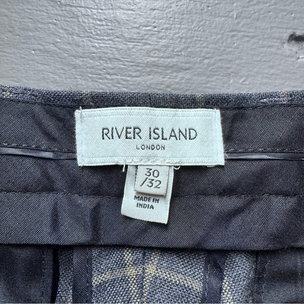 River Island Men's Gray Checkered Dress Pants - Picture 3 of 5